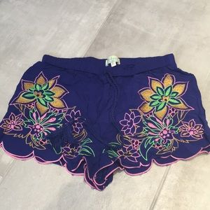 Shorts size medium